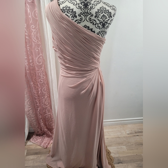 Bill Levkoff Formal/Brides maid Dress - Picture 6 of 8